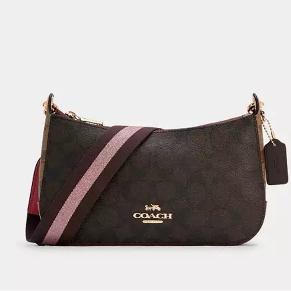 Coach Jes Baguette bag In color block pink brown with chain charm. - Picture 5 of 12